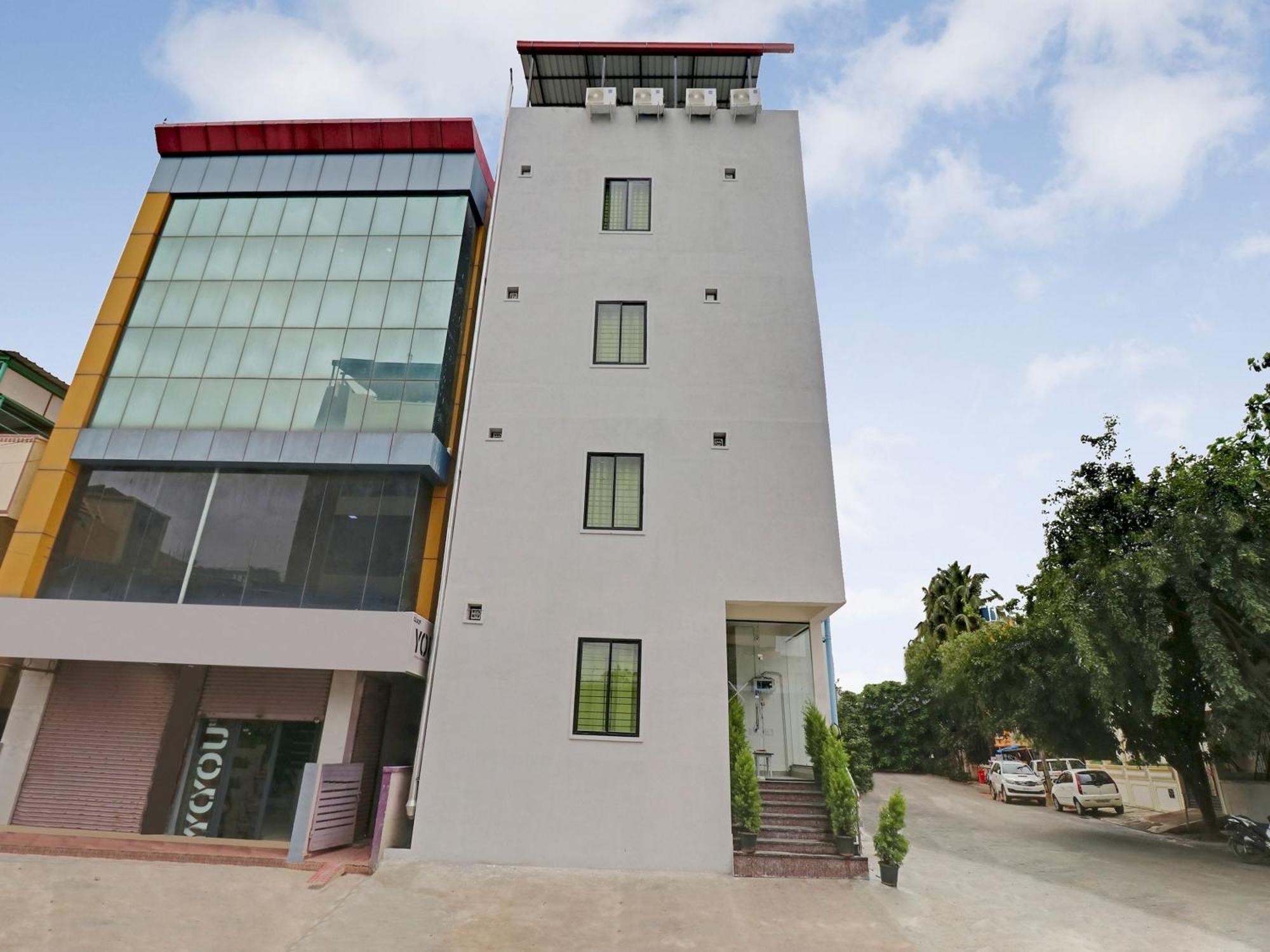 Hotel O Leva Homes Near Baiyappanahalli Metro Station بنغالور المظهر الخارجي الصورة