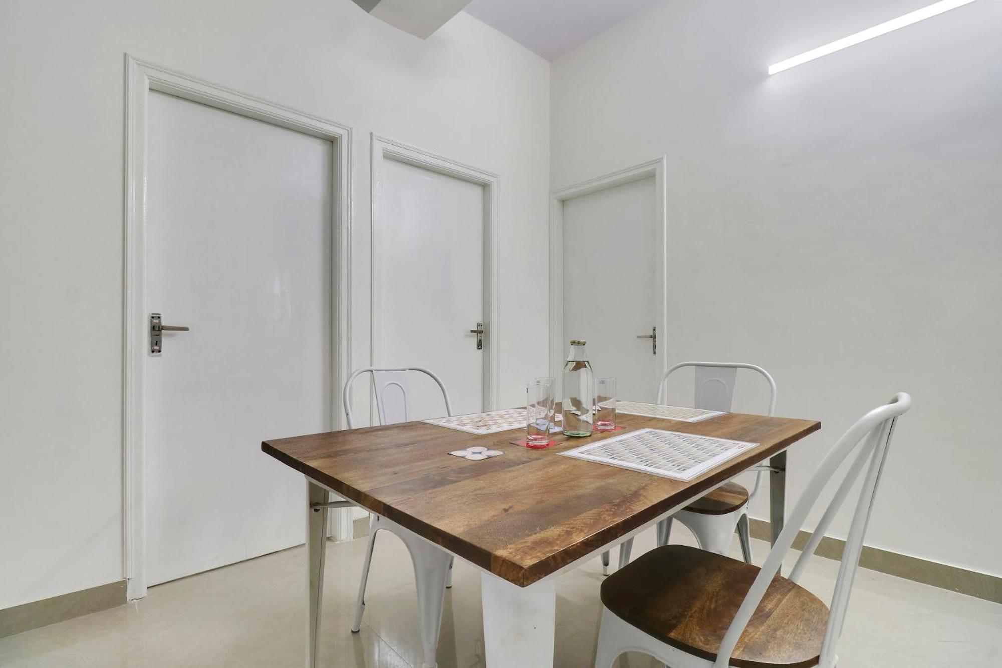 Hotel O Leva Homes Near Baiyappanahalli Metro Station بنغالور المظهر الخارجي الصورة