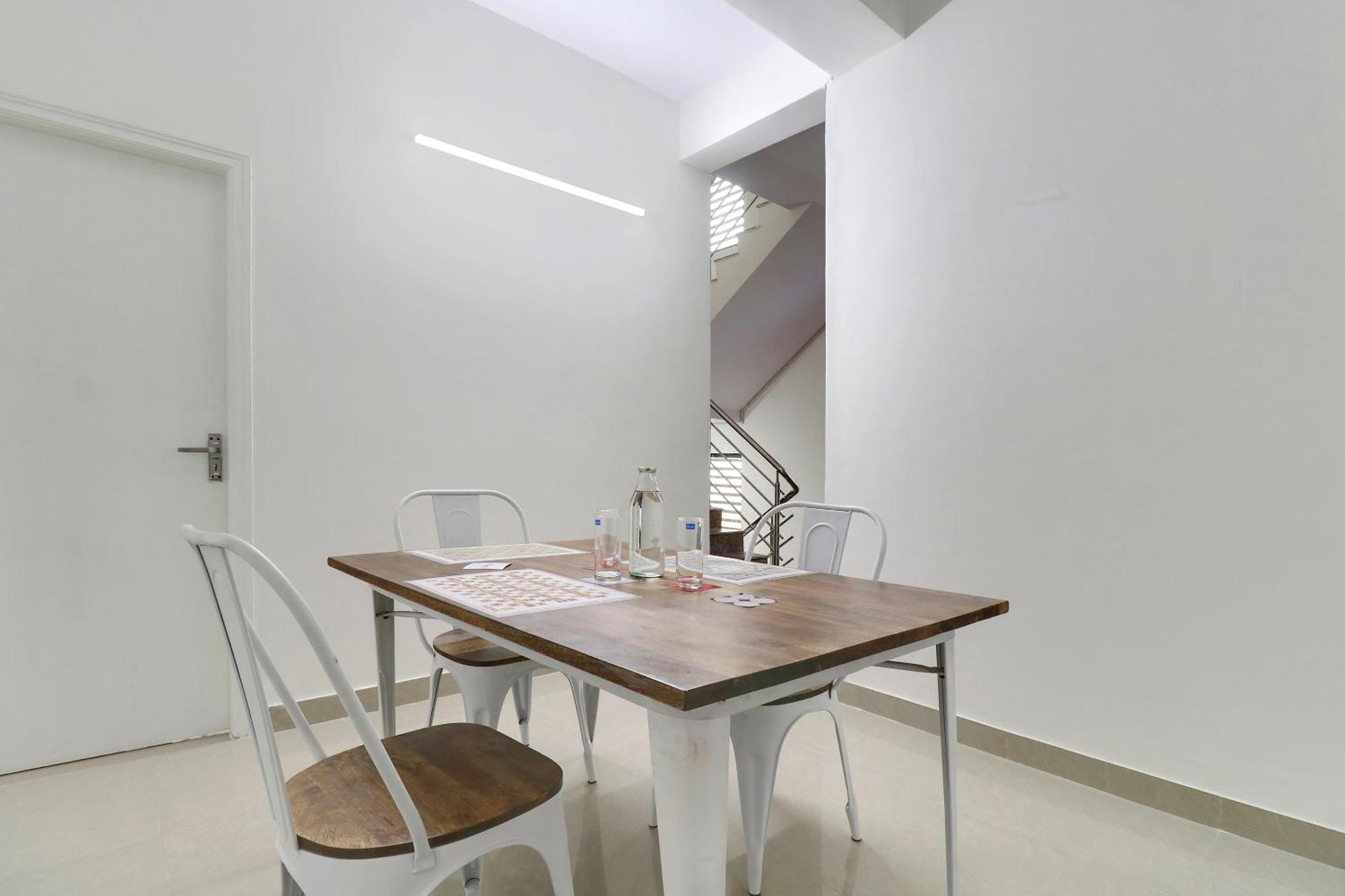 Hotel O Leva Homes Near Baiyappanahalli Metro Station بنغالور المظهر الخارجي الصورة